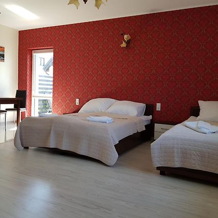 Apartamenty Maja -Pokoje - Domy Wakacyjne -Basen Podgrzewany -Jacuzzi - Sauna Łeba Exteriör bild