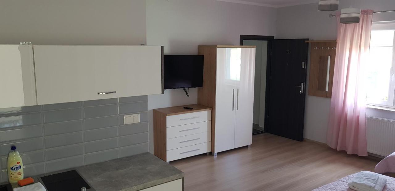 Apartamenty Maja -Pokoje - Domy Wakacyjne -Basen Podgrzewany -Jacuzzi - Sauna Łeba Exteriör bild
