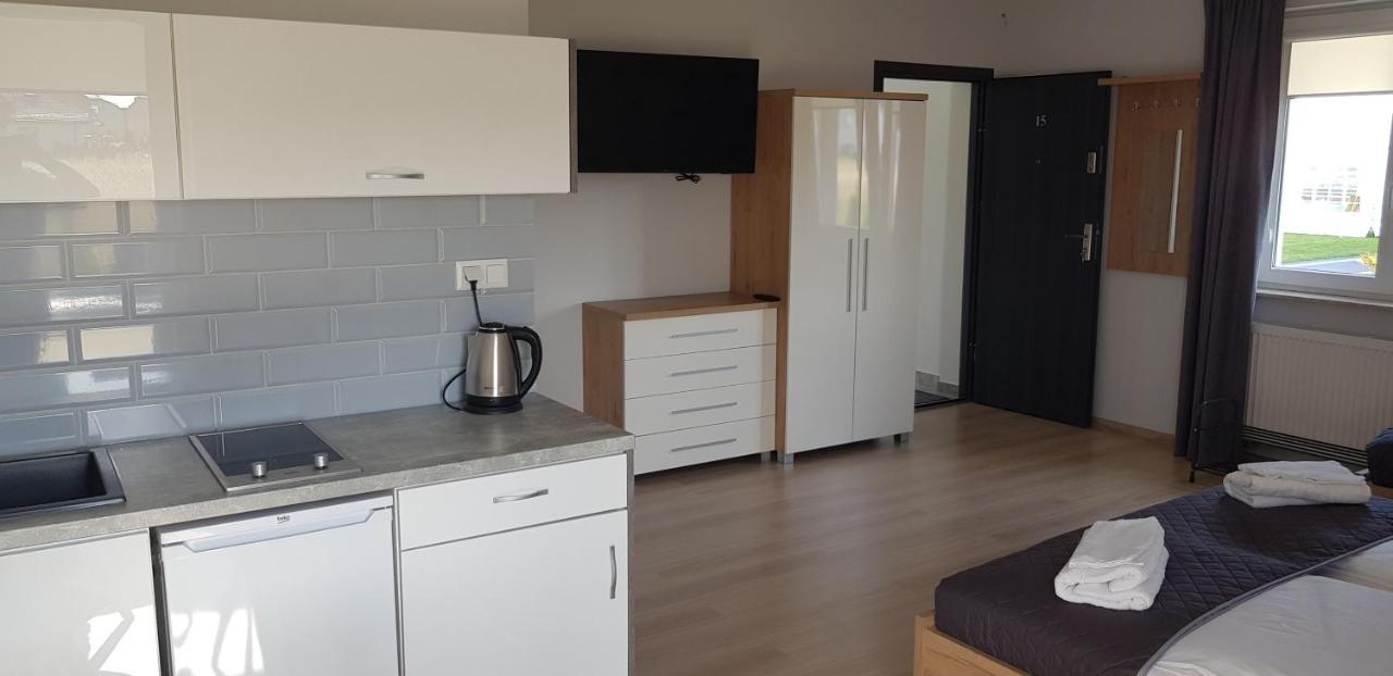 Apartamenty Maja -Pokoje - Domy Wakacyjne -Basen Podgrzewany -Jacuzzi - Sauna Łeba Exteriör bild