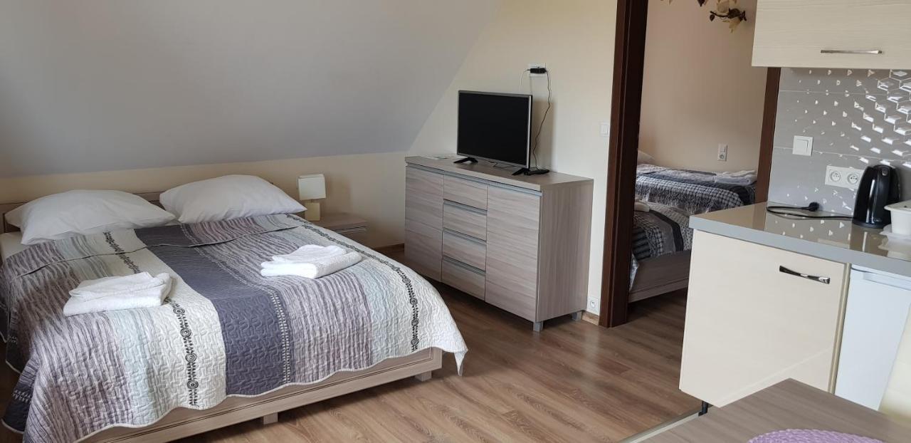 Apartamenty Maja -Pokoje - Domy Wakacyjne -Basen Podgrzewany -Jacuzzi - Sauna Łeba Exteriör bild
